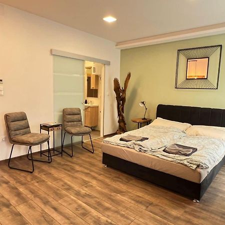 Alpok - Spirit Apartman Park Kőszeg 外观 照片
